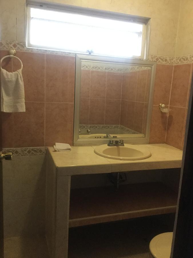 Suites El Retiro Tuxtla Gutiérrez Kültér fotó